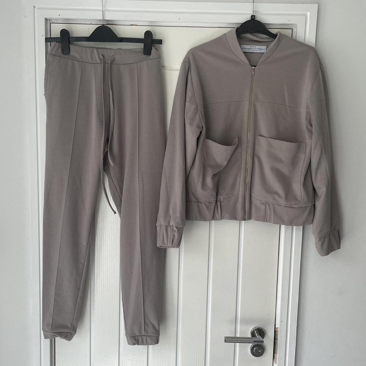 Women’s prevu tracksuit, Size 10, Worn handful