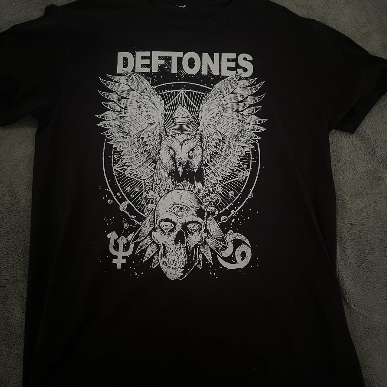 Deftones Skull Owl Shirt Medium but fits large - Depop