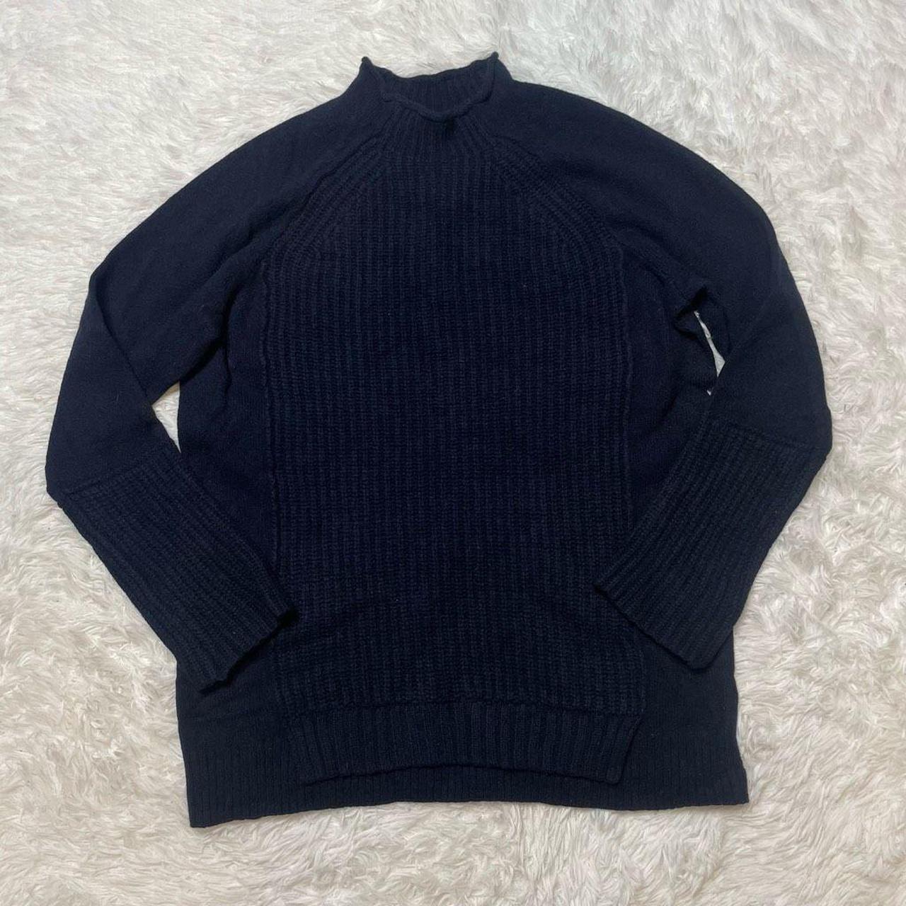 J Crew men's blue lamb's wool sold sweater size Medium