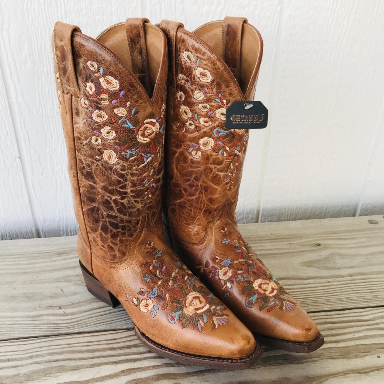 Shyanne women's floral 2025 embroidered western boots