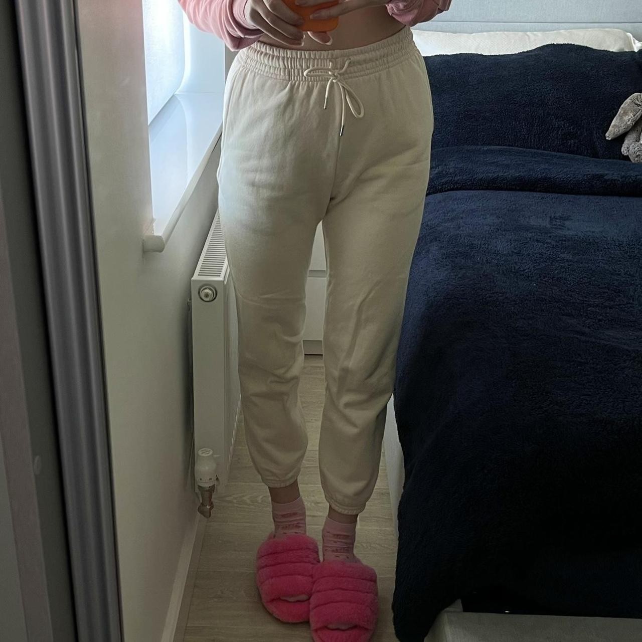 UNIQLO beige joggers Worn a few times, perfect... Depop