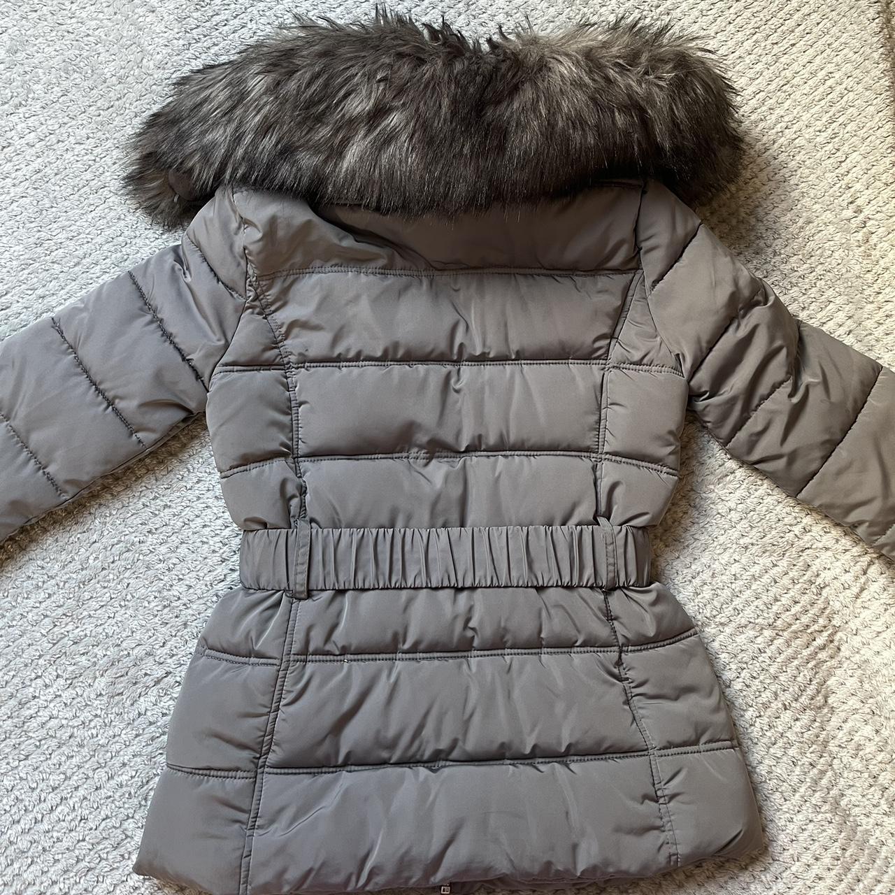 Women’s Grey puffer jacket with belt Faux fur hood... - Depop