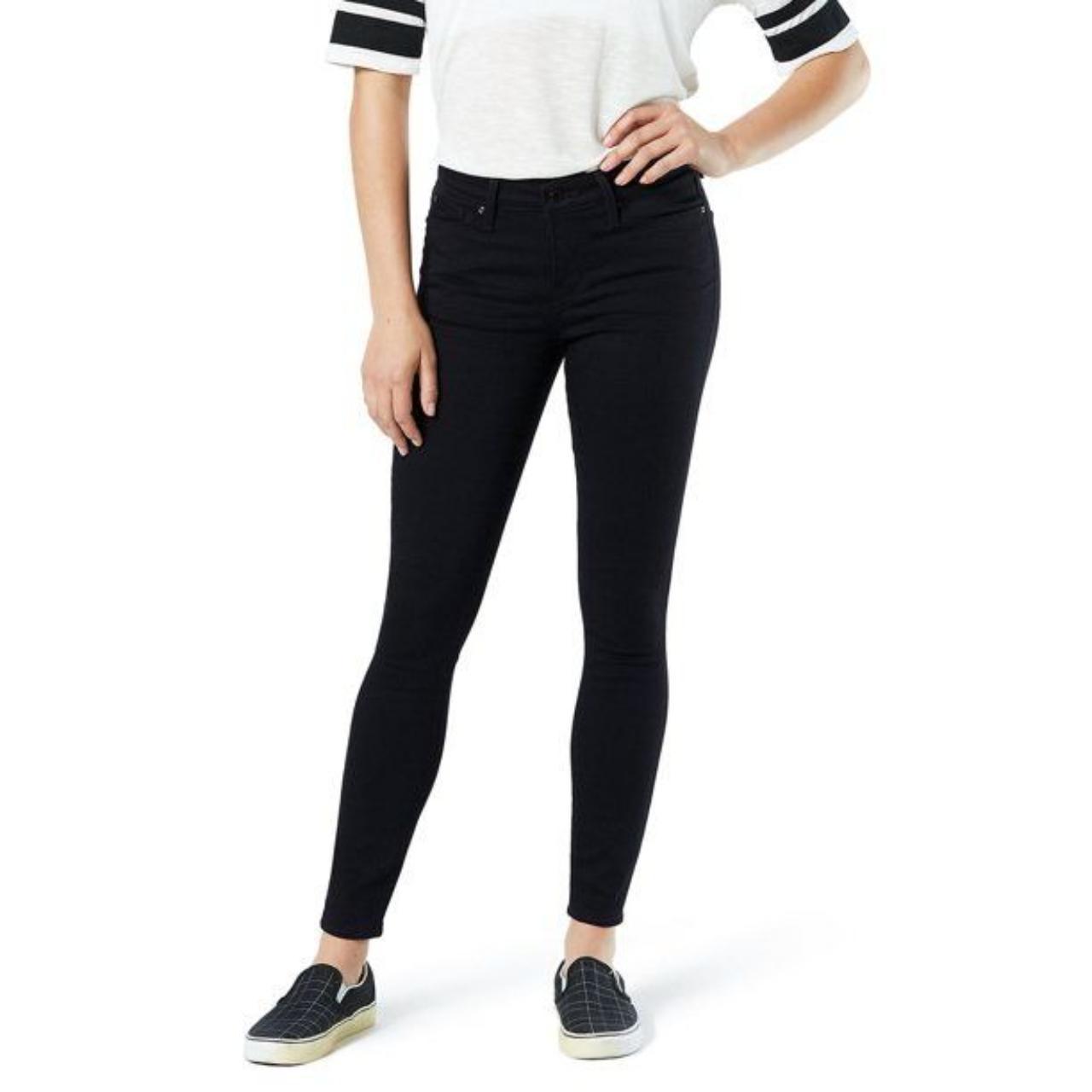 Levi's Women's Black Jeans Depop