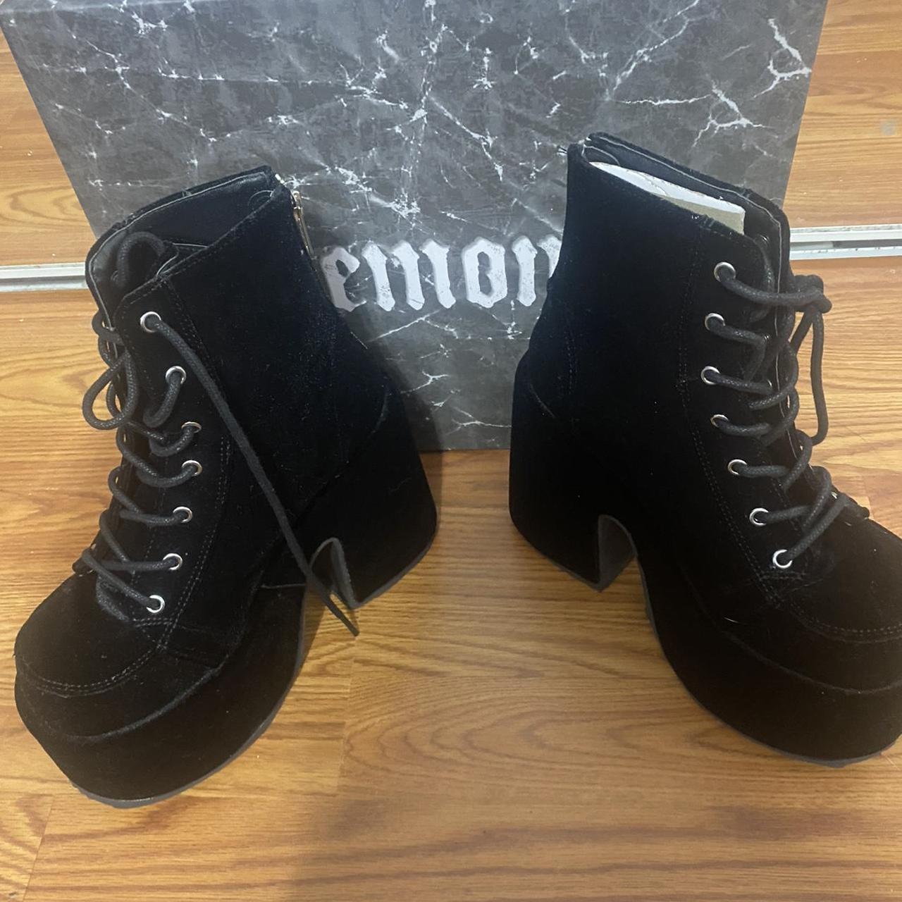 demonia camel 203 velvet