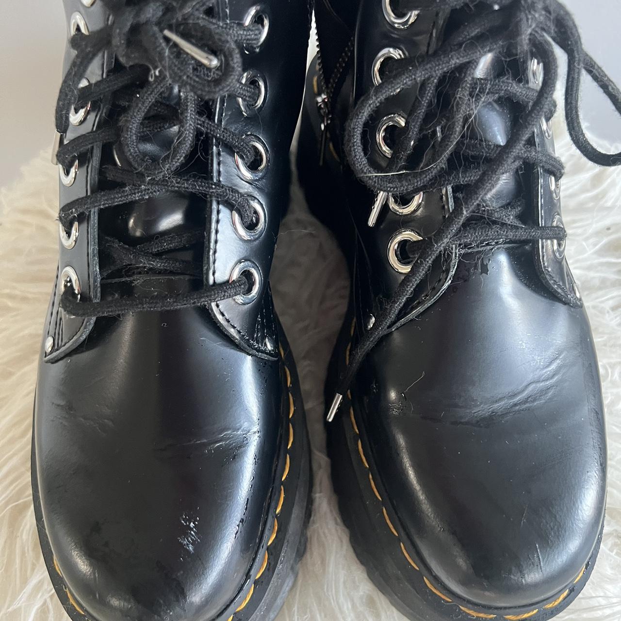 jadon max doc martens
