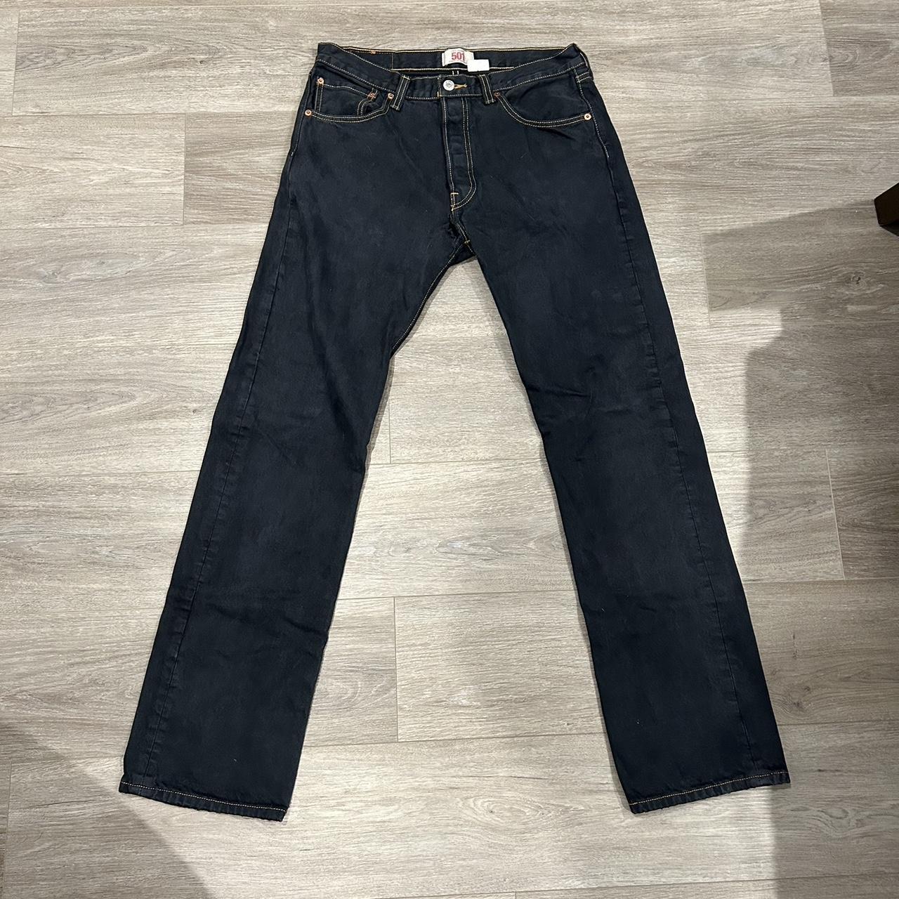 Levi's Men's Navy Jeans | Depop