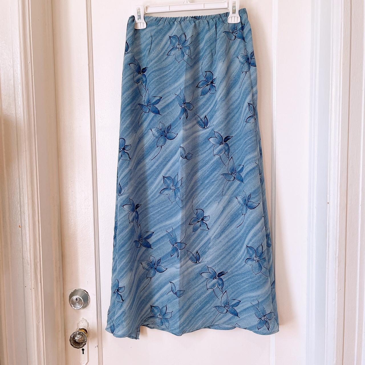 Blue Floral Maxi Skirt Size: XL Like New - Depop