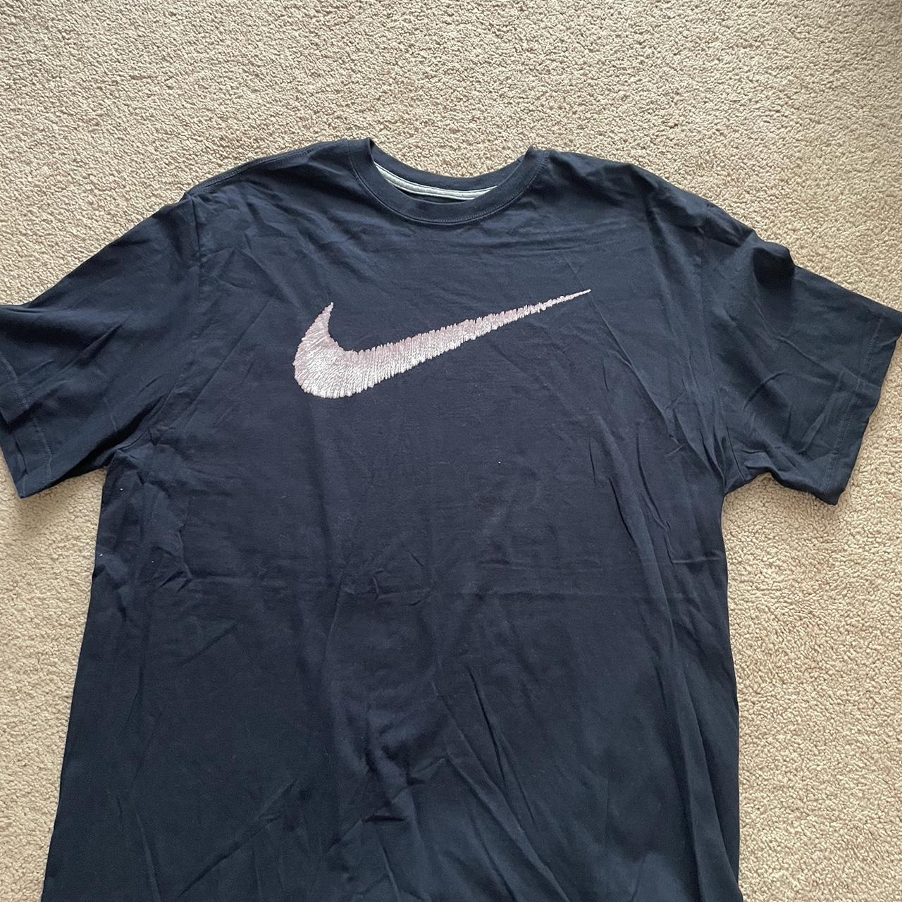 Nike logo shirt black - Depop