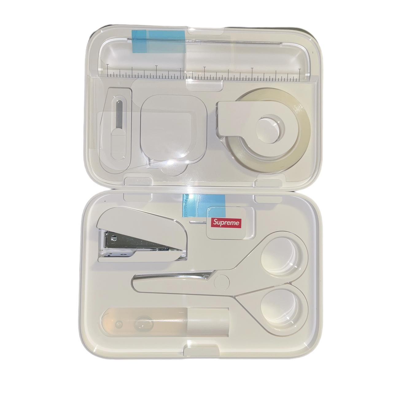 新品　⭐︎supreme team-demi stationery set 道具箱 Supreme®/Team-Demi Stationery Set