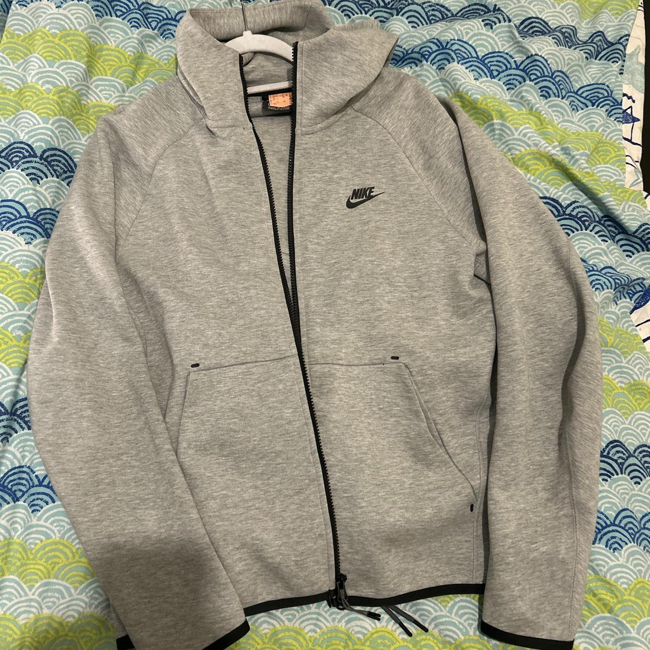 nike tech grey