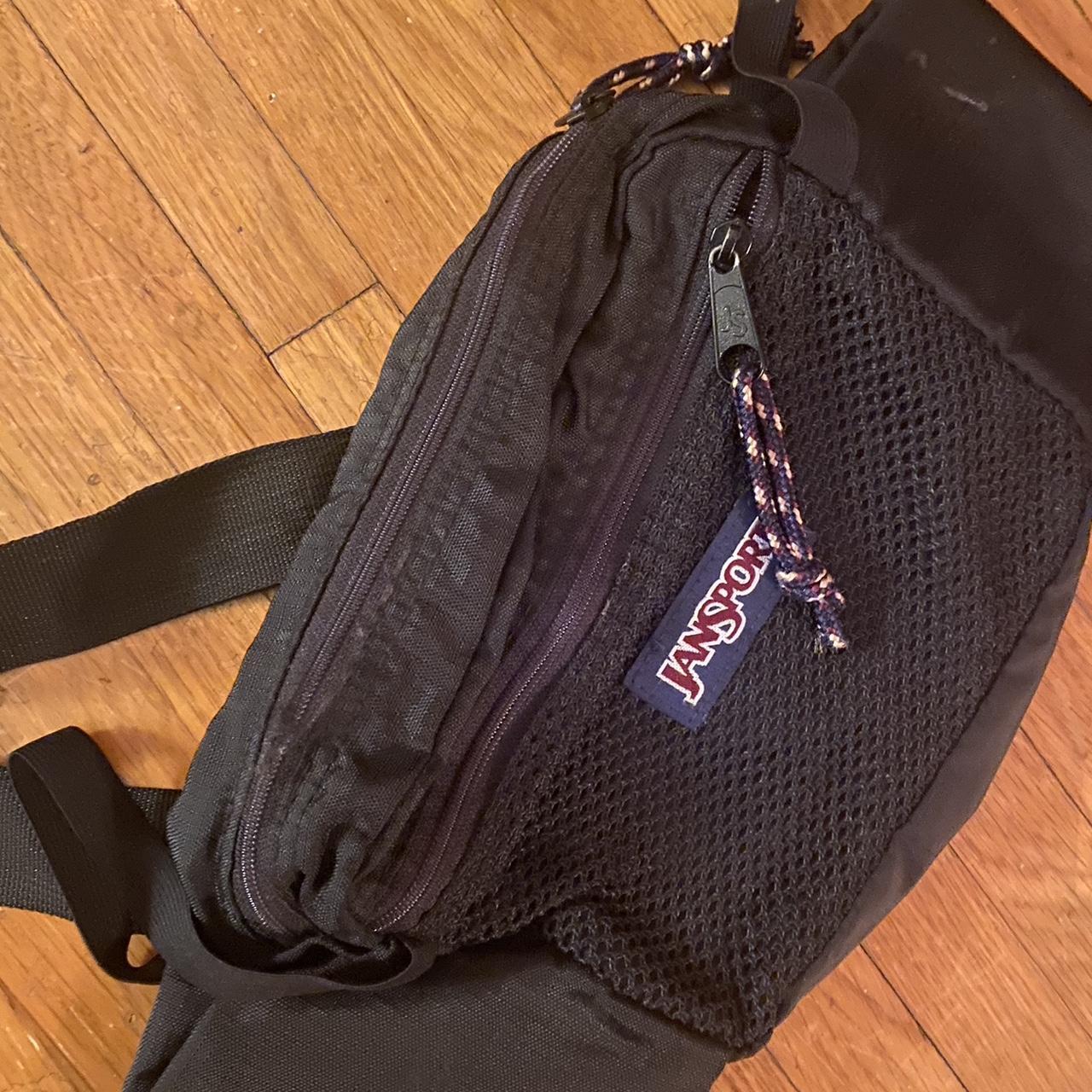 Jansport camera bag / cross body bag. I used the... Depop