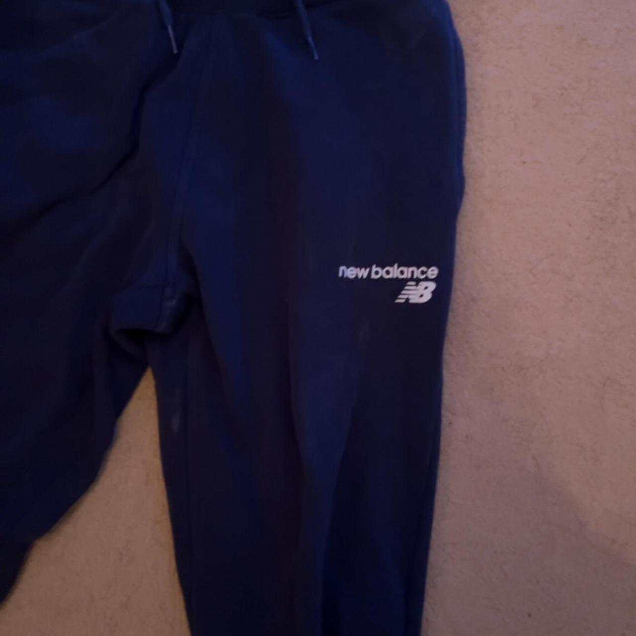 New balance navy store joggers