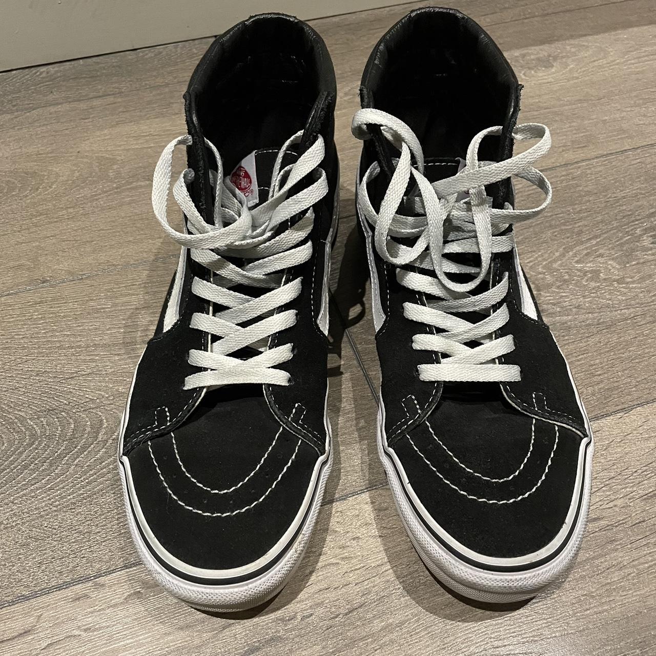 Vans Men's Black and White Footwear | Depop