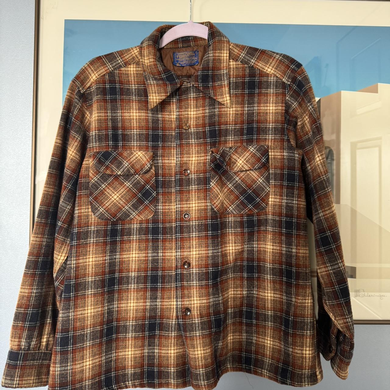 Vintage wool flannel Noah kahan vibes Says size L... - Depop