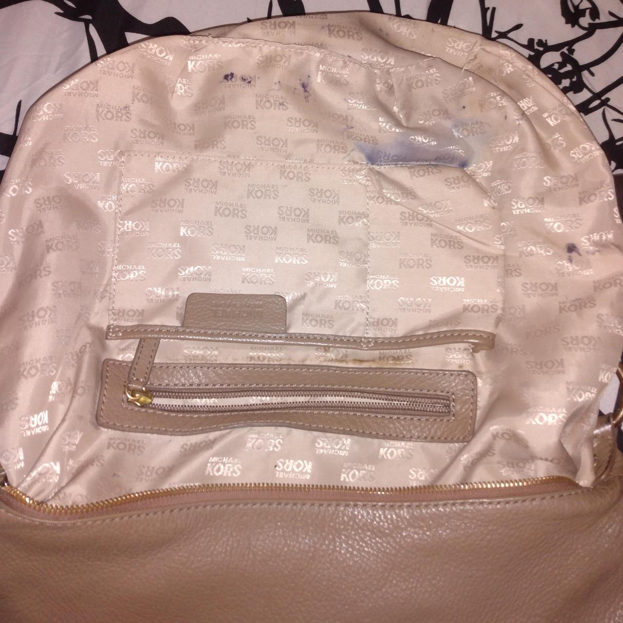 Michael Kors Daria Small 2 in 1 bag. (selling - Depop