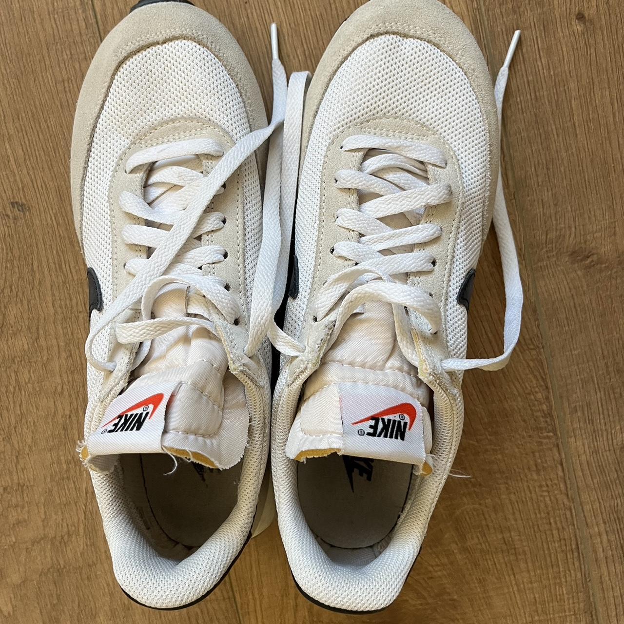 Nike Men's All White Nike Tailwind Sepatu Nike Nike Tailwind