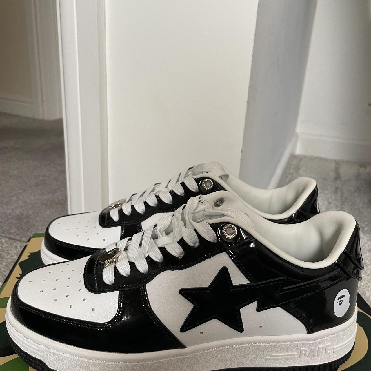 BAPE Men's Black and White Trainers | Depop