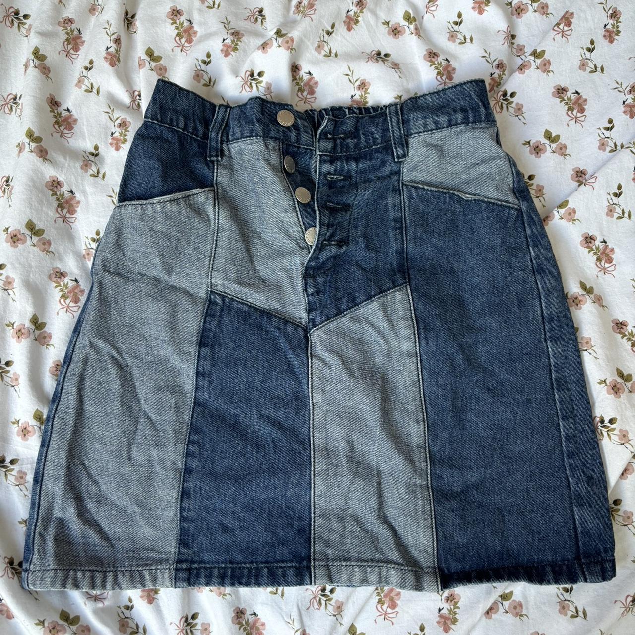 item listed by bluekxees