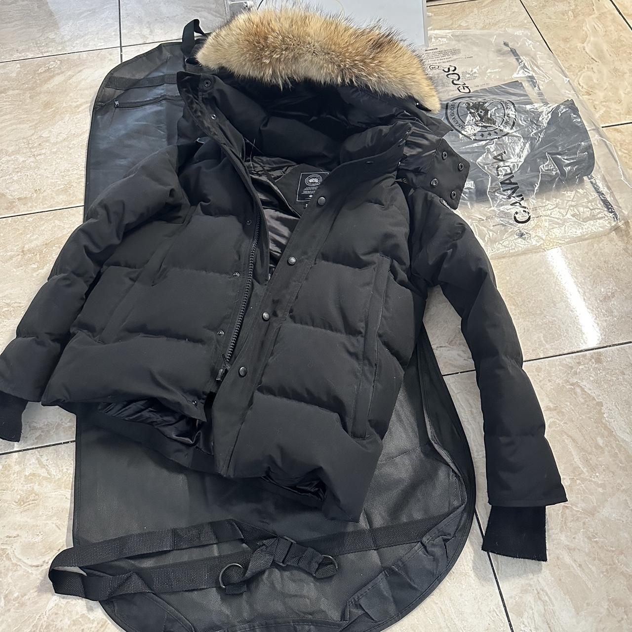 Canada goose Wyndham parka Black badge (Like new)... - Depop