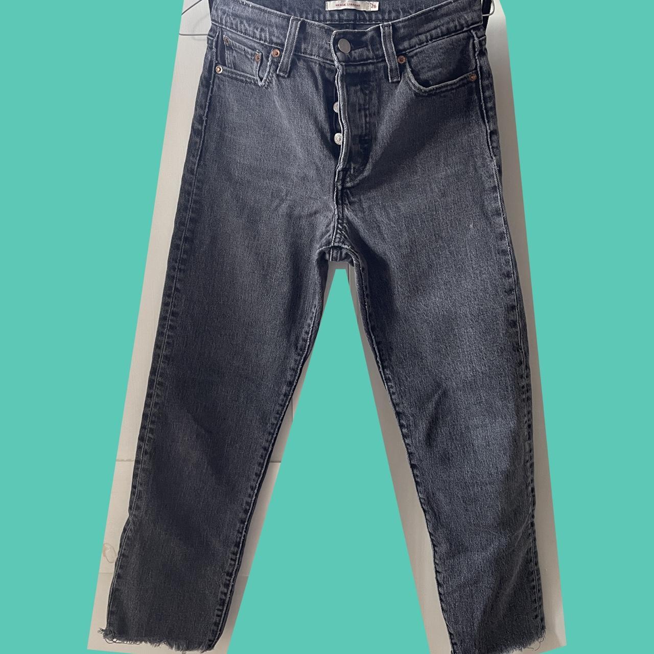 Levi's Women's Black Jeans Depop