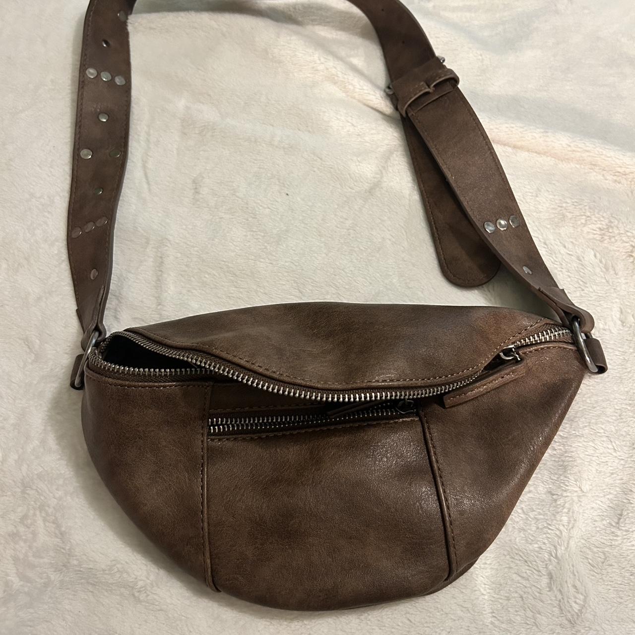 brown leather fanny pack with silver hardware #alt | Depop