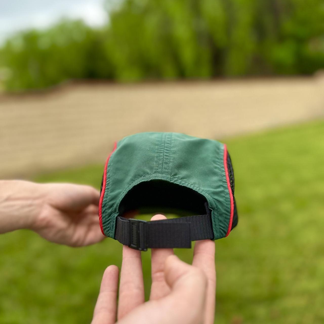 Supreme box logo hat , Color : green / black/ red