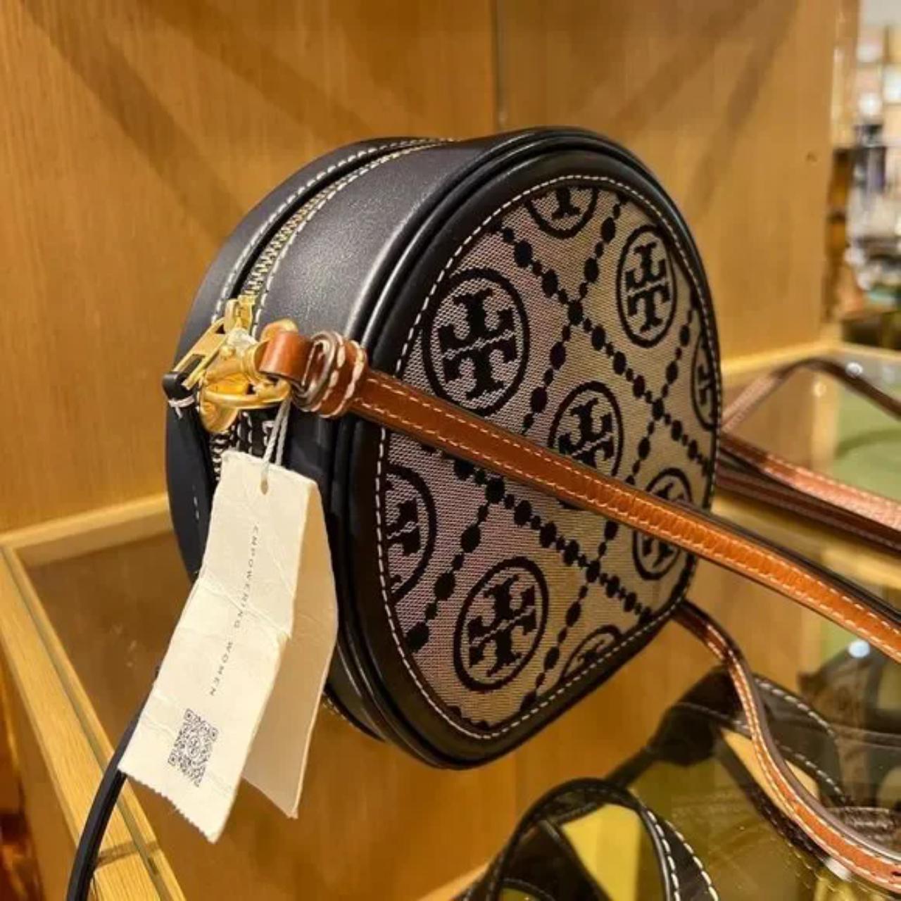 TORY BURCH 直営数限定 MONOGRAM JACQUARD ゴルフボールホルダー Tory Burch T Monogram Jacquard Moon Crossbody Bag