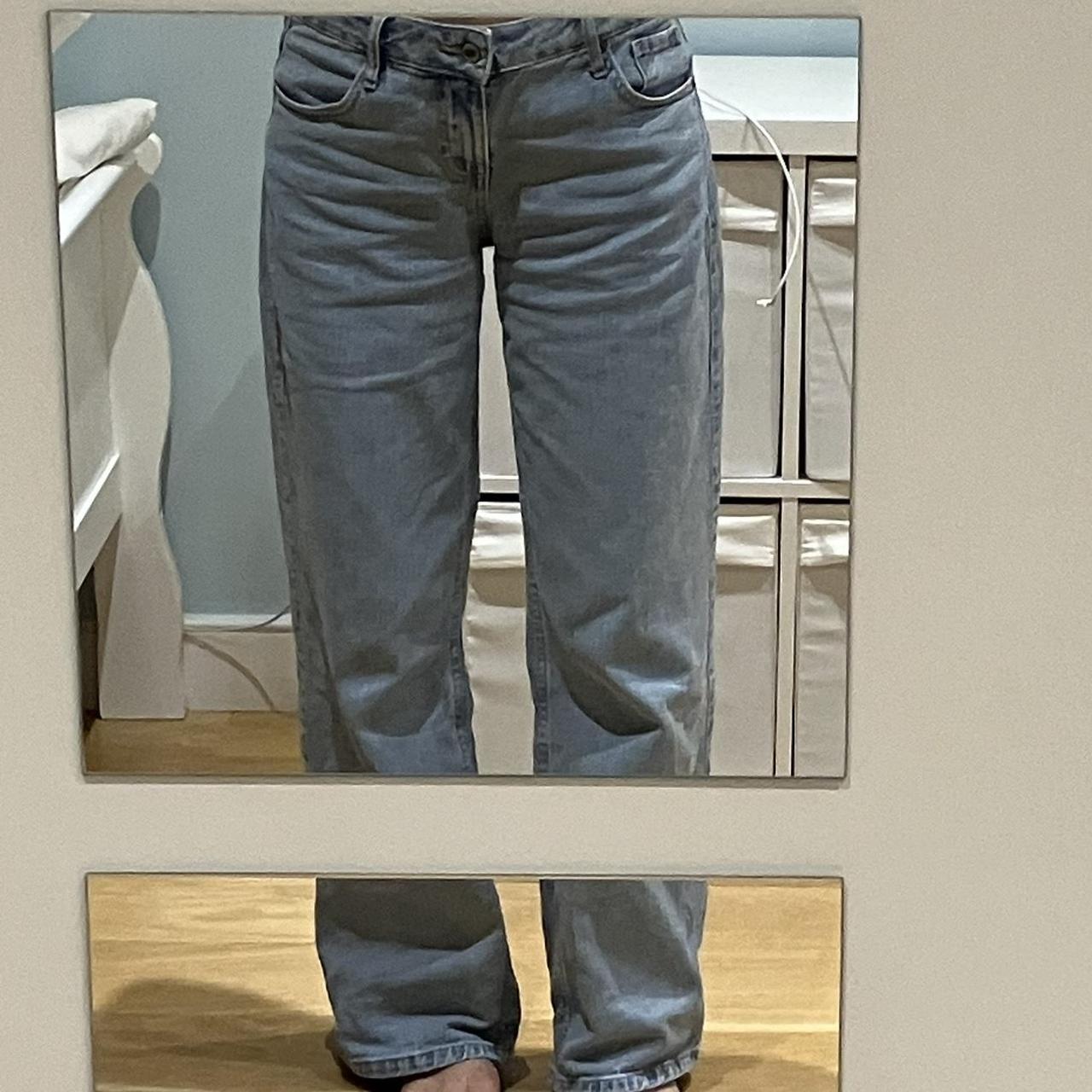 Hollister Social Tourist low rise jeans Wide... Depop