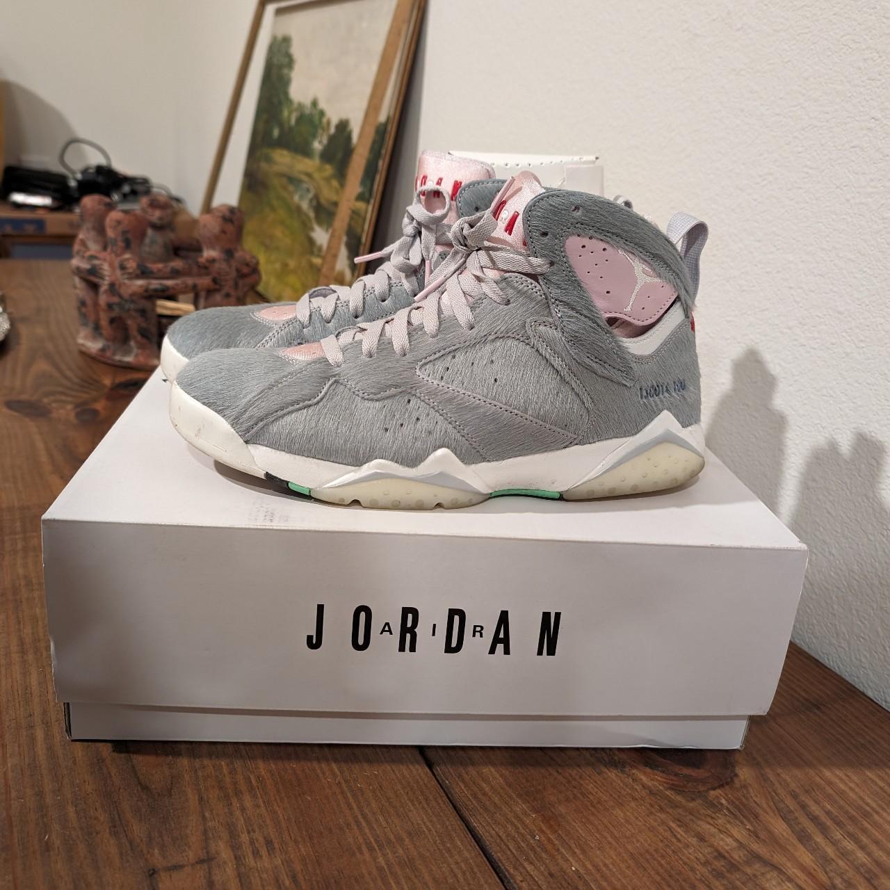 Jordan 7 store grey and pink