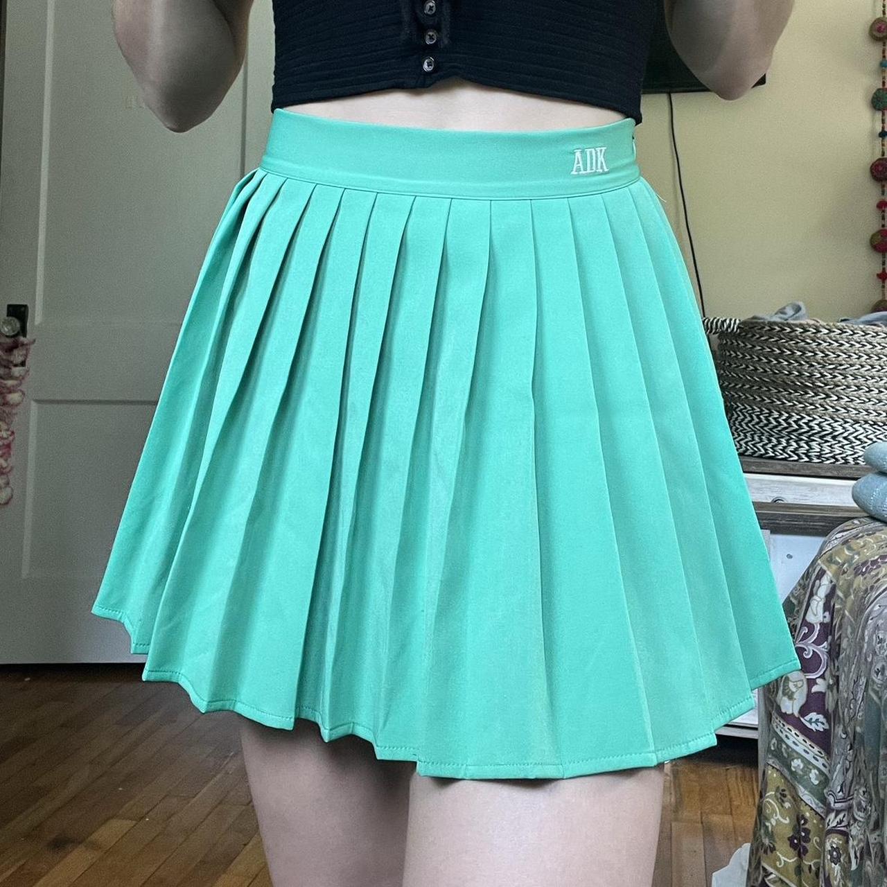 Women's Green Skirt | Depop