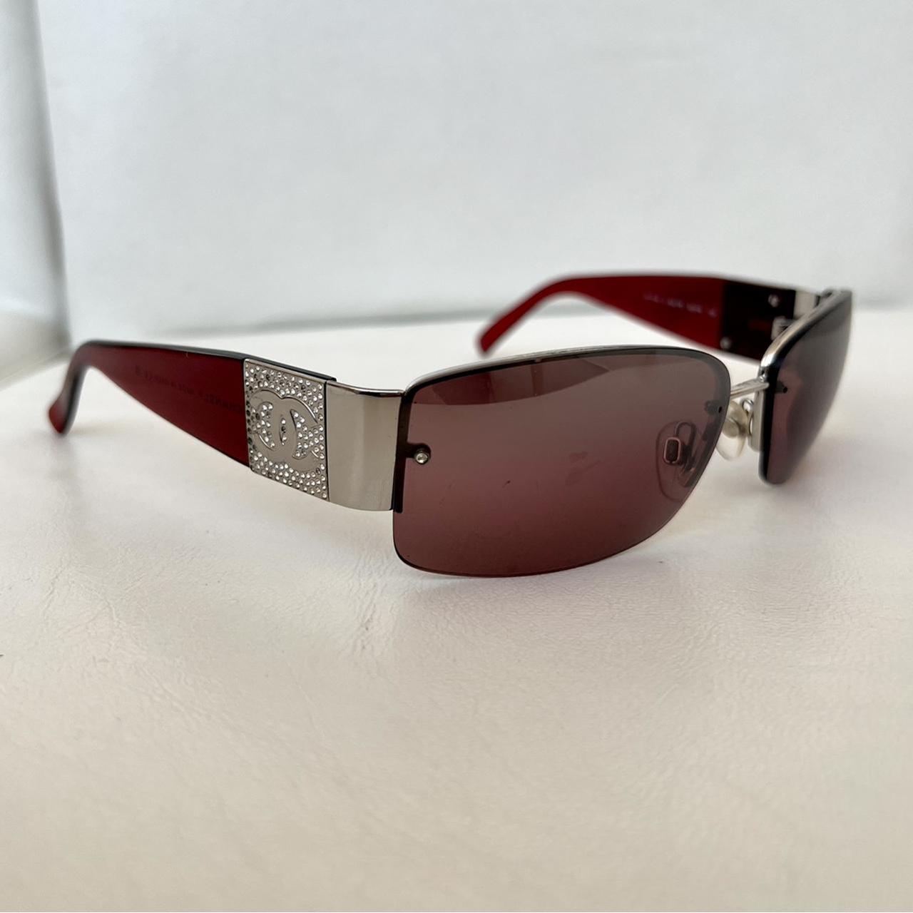 chanel red sunglasses