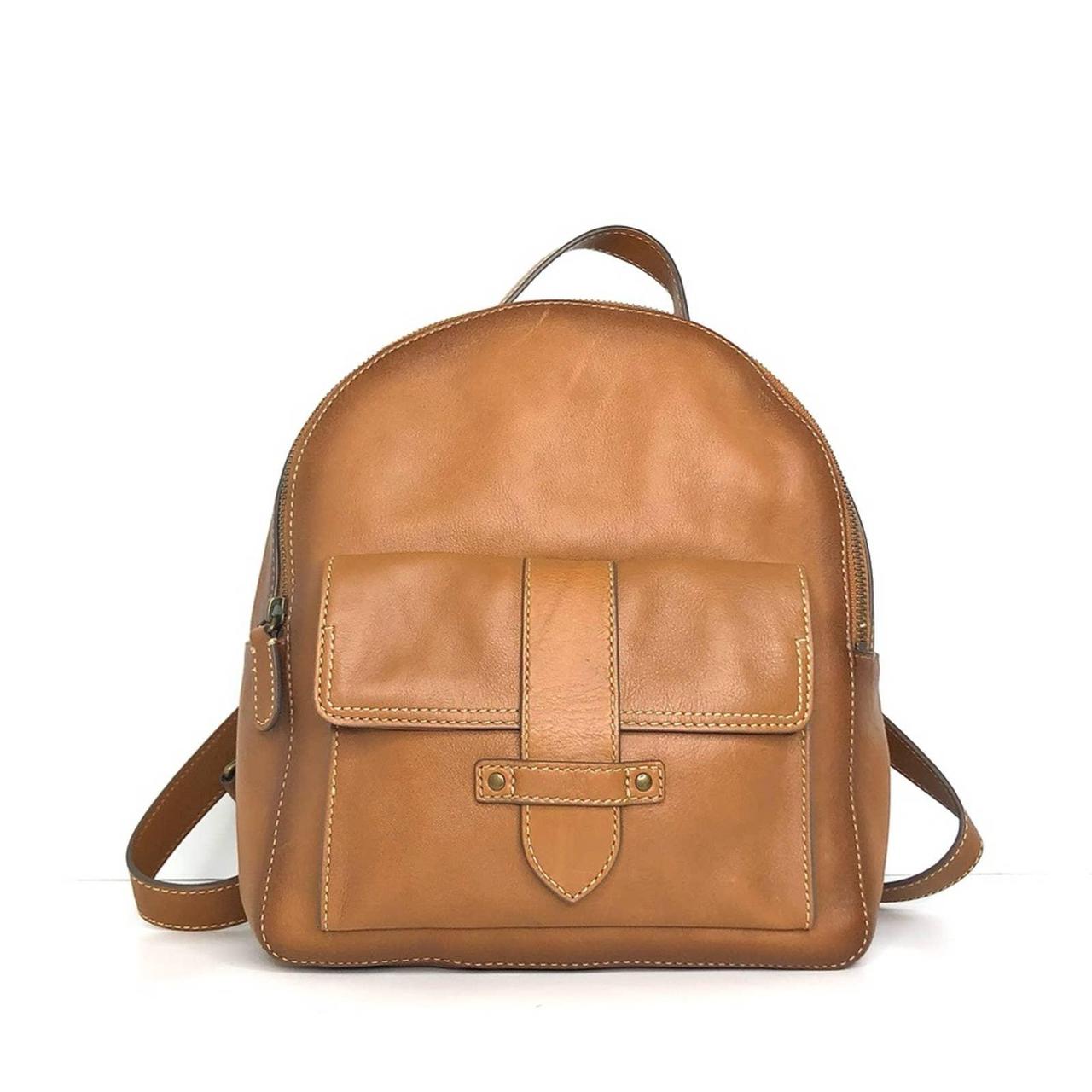 Frye olivia 2025 leather backpack