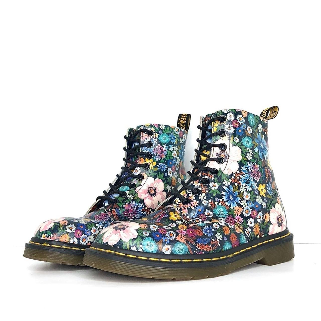 dr martens black & pink pascal wanderlust boots