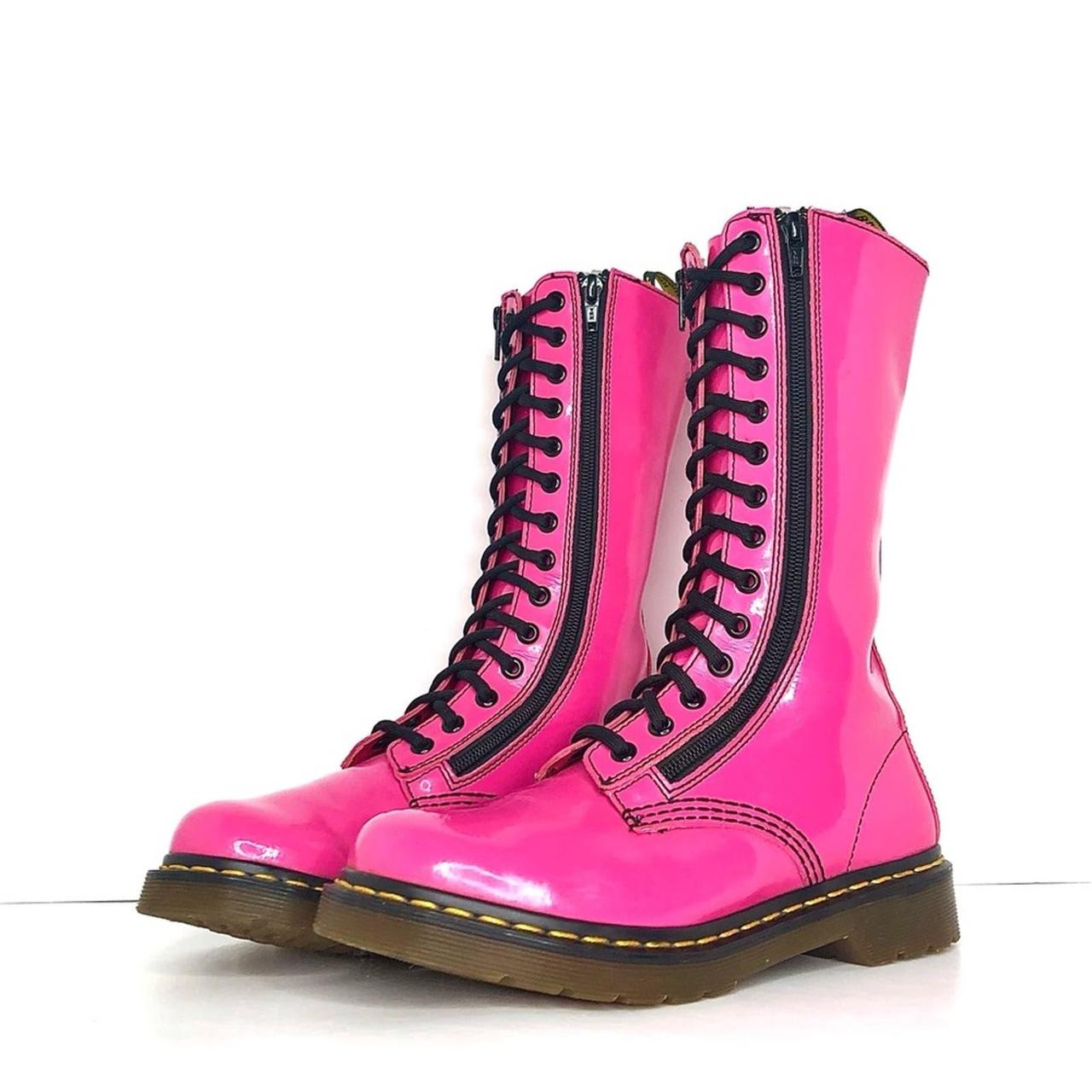 Hot pink doc outlet martens womens