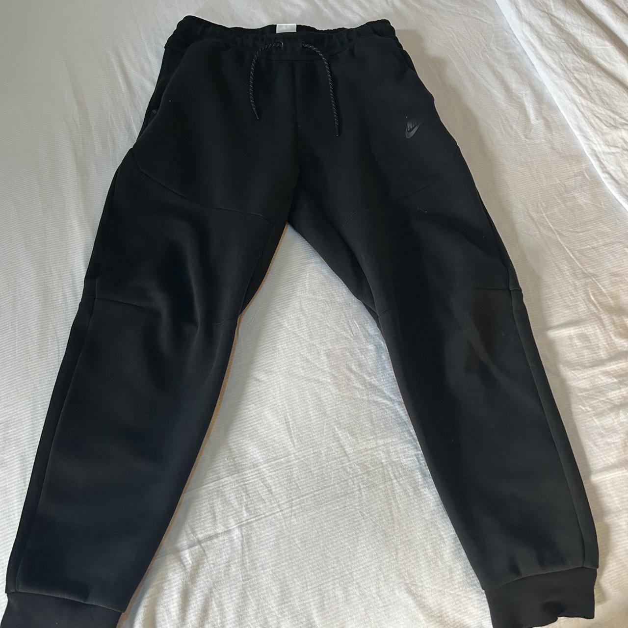 mens nike tech black