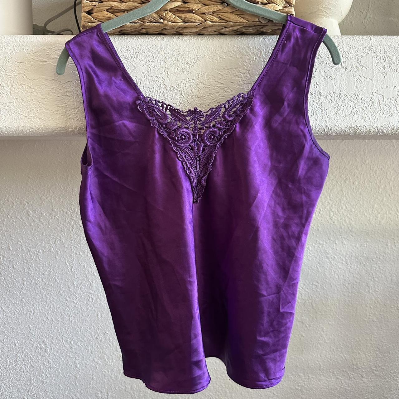 item listed by oh_my_starsss