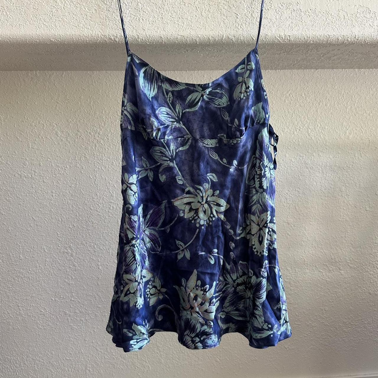 item listed by oh_my_starsss