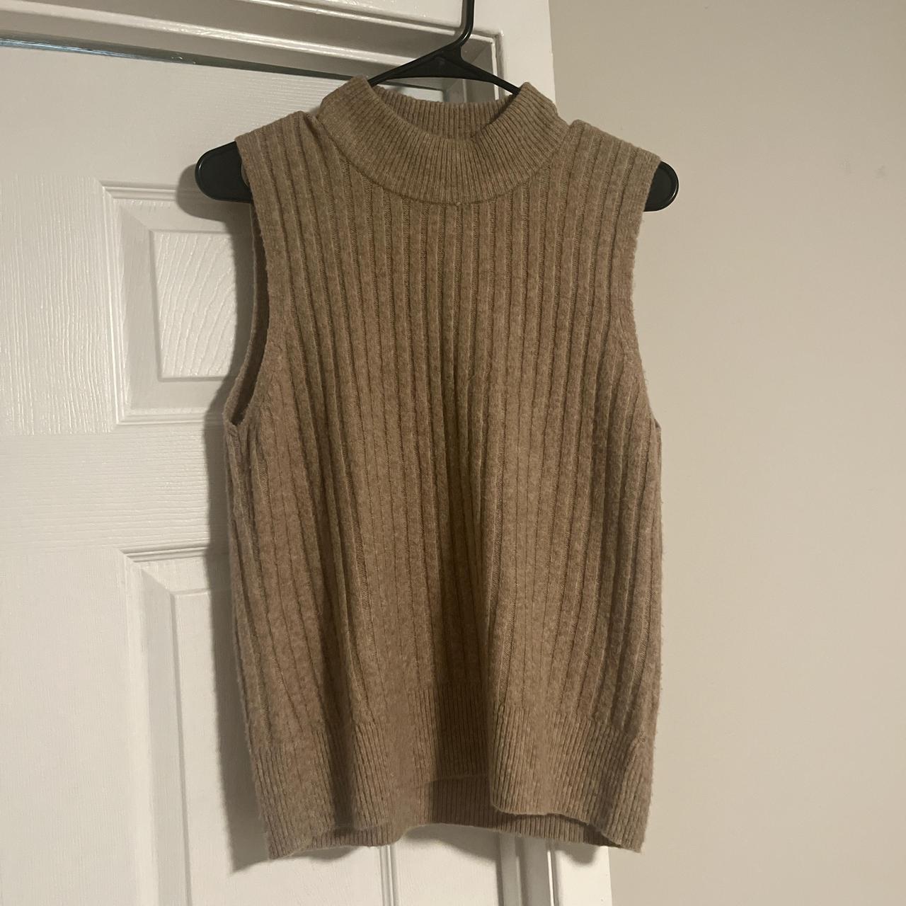 Rachel Zoe Women's Top - Tan/Brown - M – Rachel Zoe beige sleeveless turtleneck sweater. Really …
