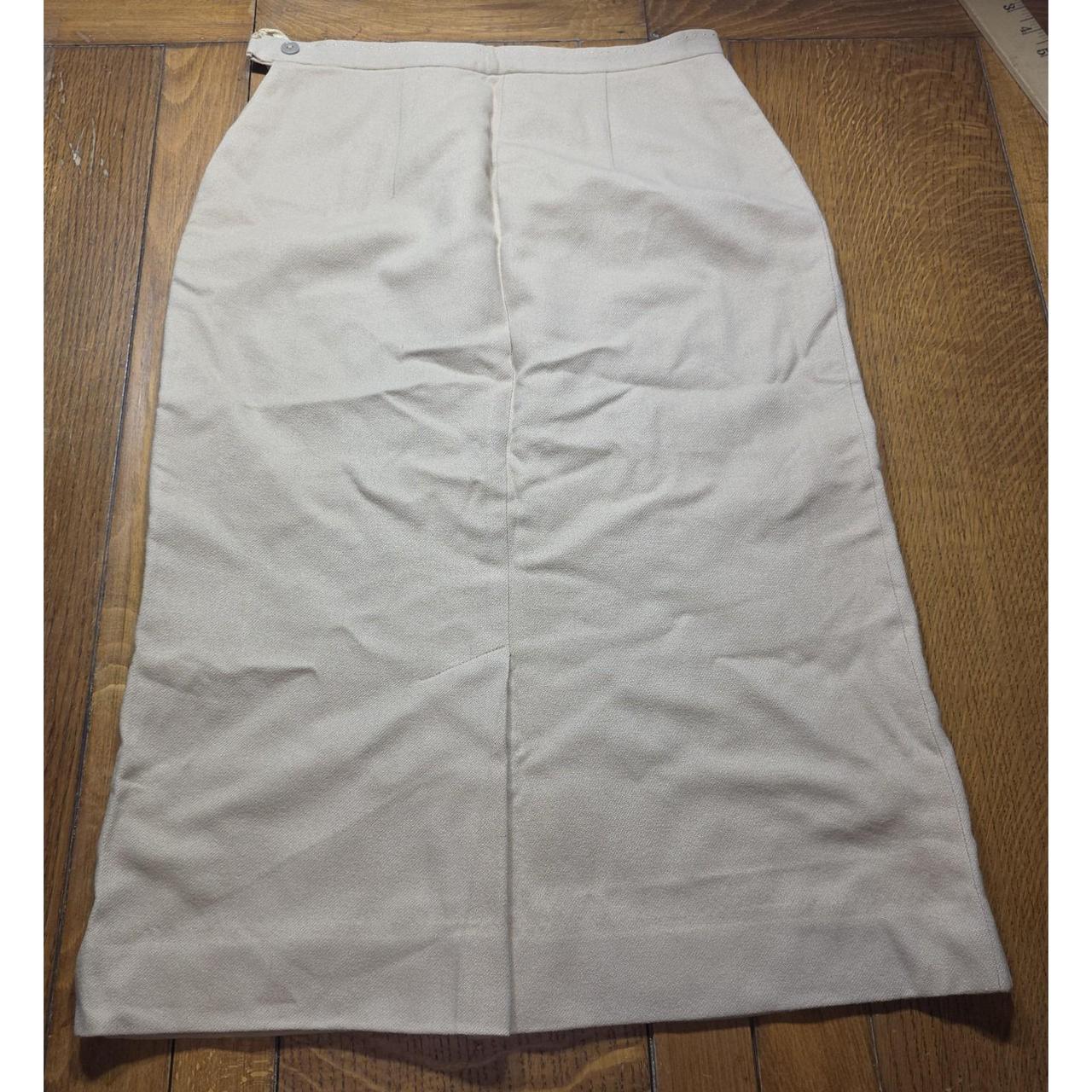 Women's Skirt - Tan - 28" – Vintage 60s Lofties b… - image 1