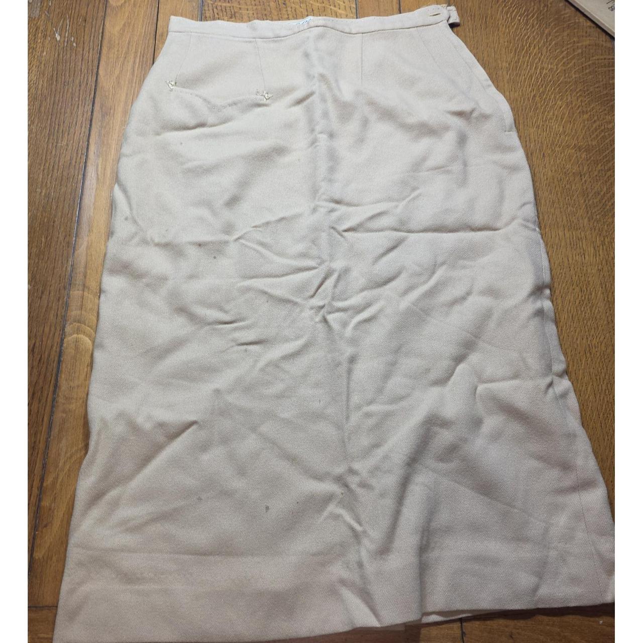 Women's Skirt - Tan - 28" – Vintage 60s Lofties b… - image 2