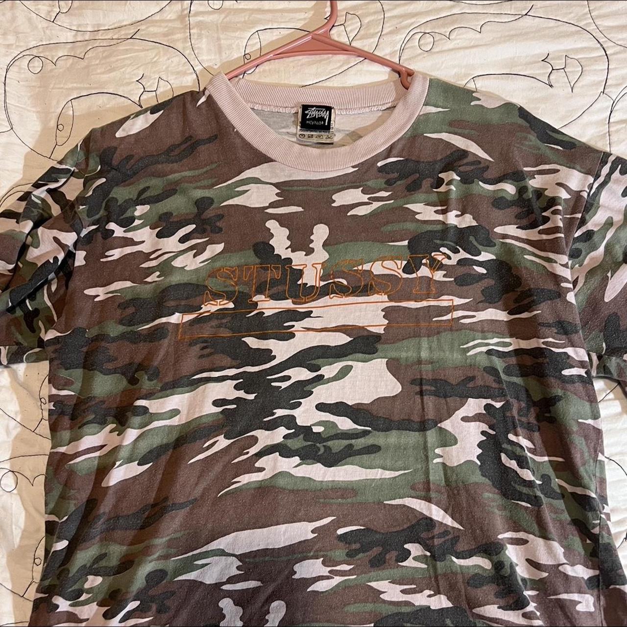 Large camo stussy t shirt - Depop