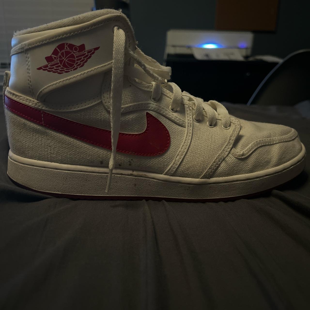 Jordan Men's White and Red Trainers