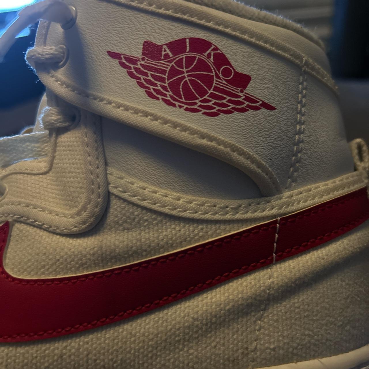 Jordan Men's White and Red Trainers (4)