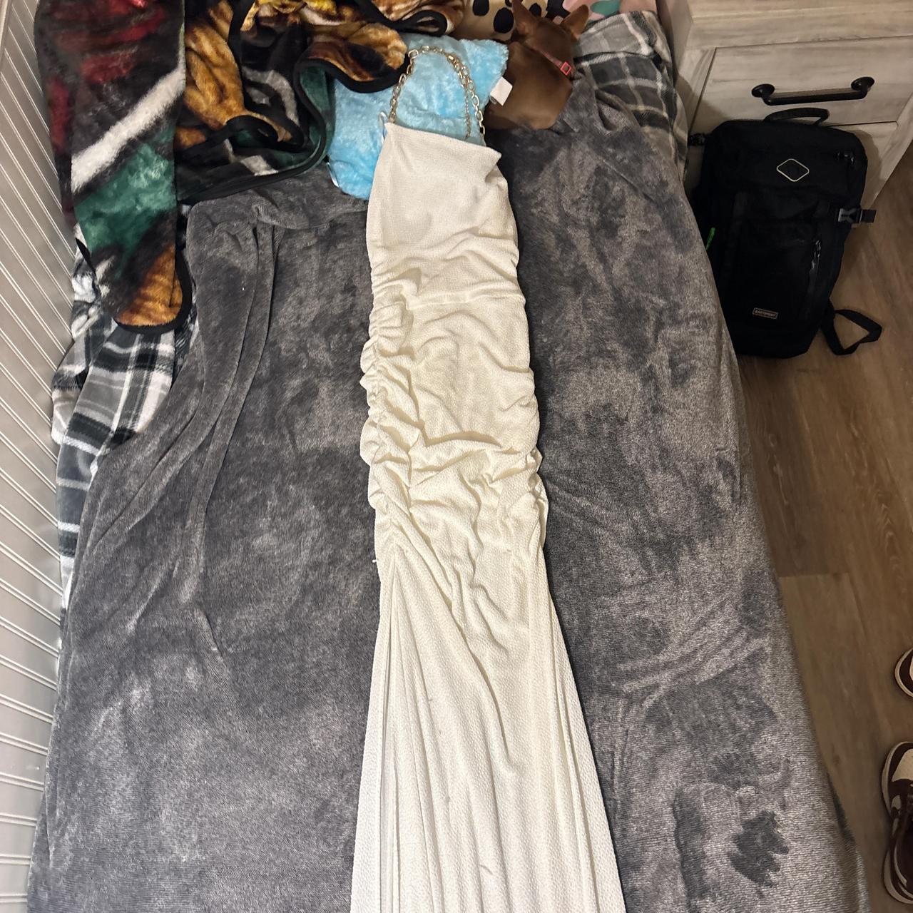 item listed by natashaarellanes19