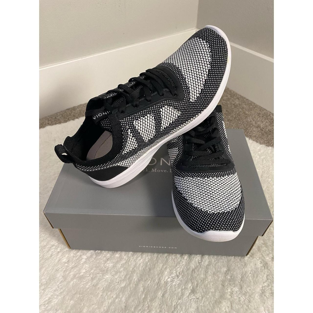 kiara pro sneaker vionic
