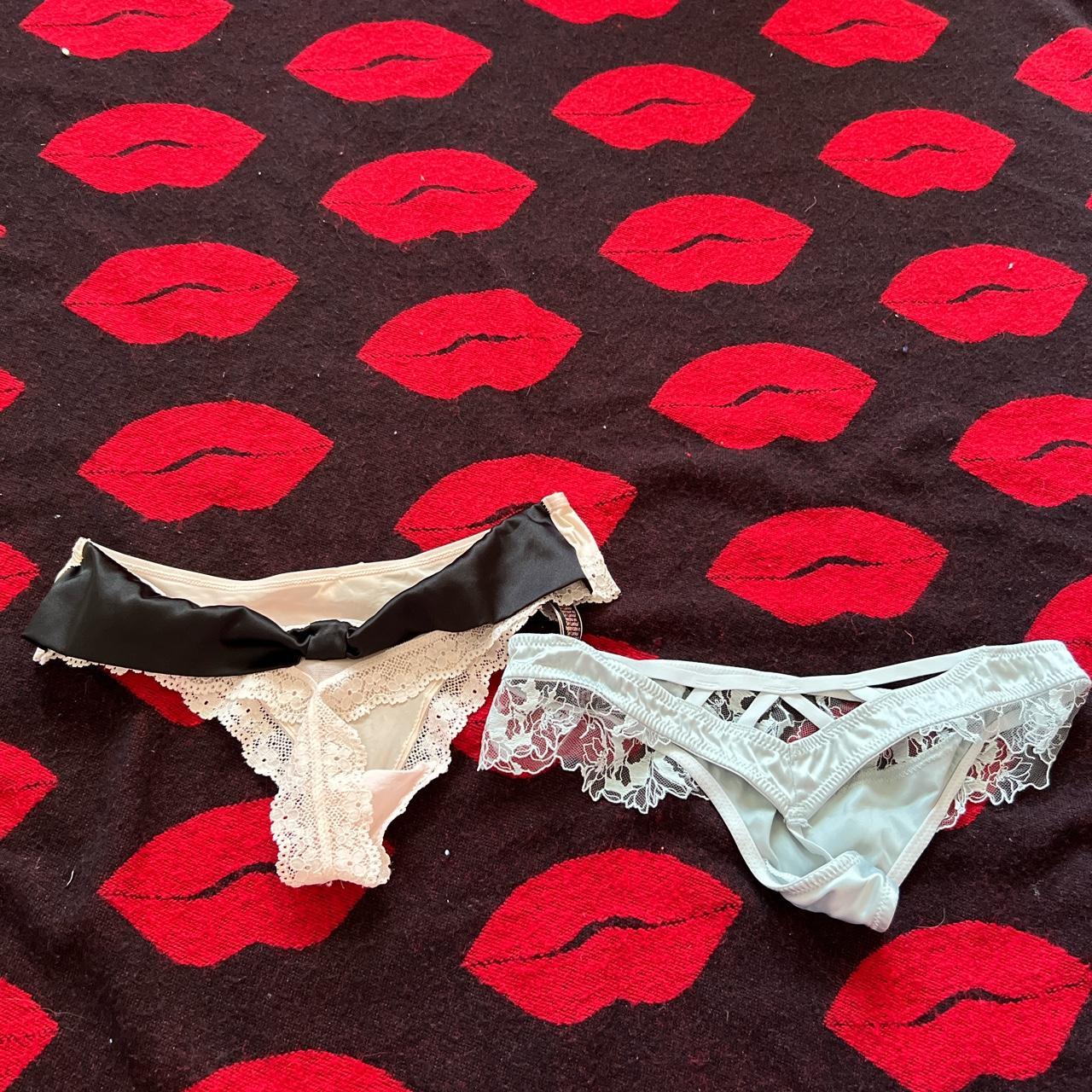 NWOT 2 Victoria’s Secret thong bundle in XS! Never