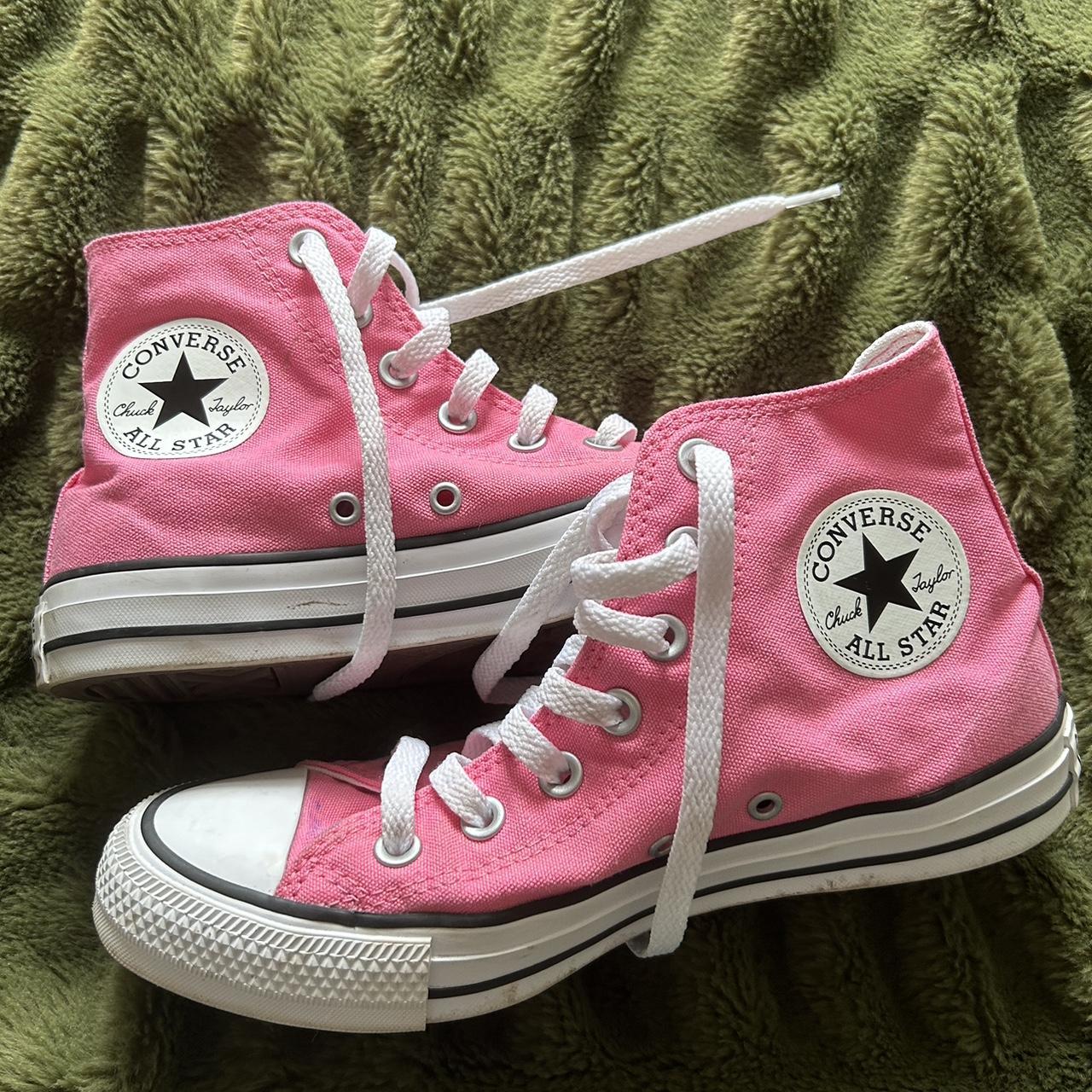 Ladies pink converse size 5 hotsell