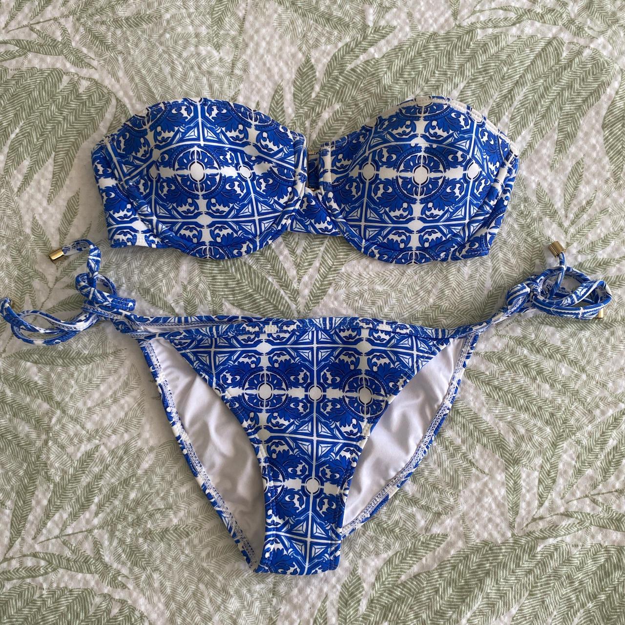 Kookai Bikini Size 8 would fit a 6 or 8 bikini Depop