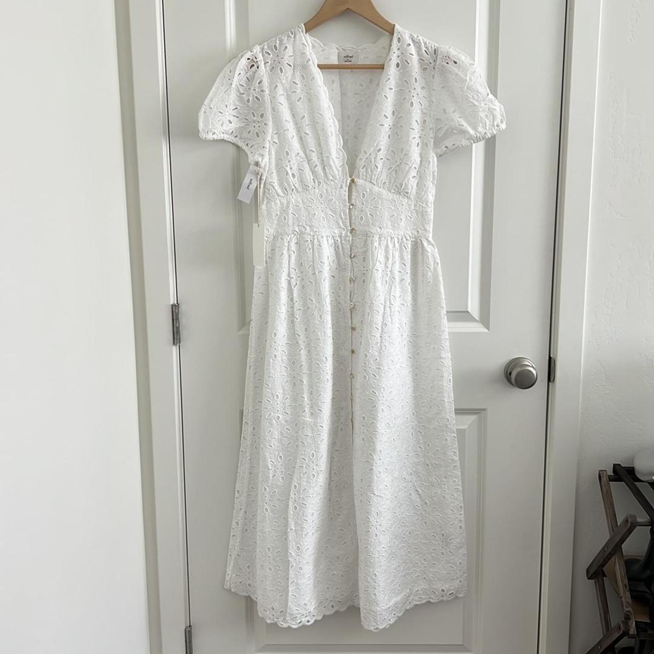 Aritzia Women's White Dress | Depop