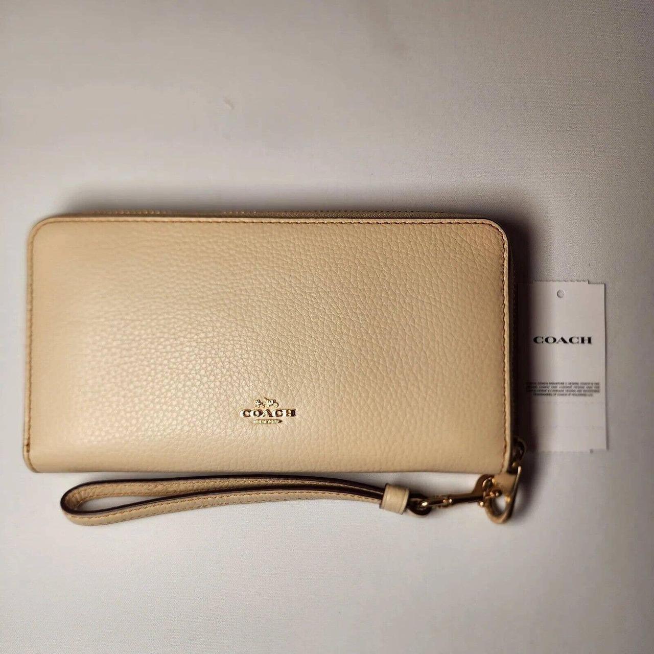 COACH COACH X PEANUTS LONG ZIP AROUND WALLET WITH Depop